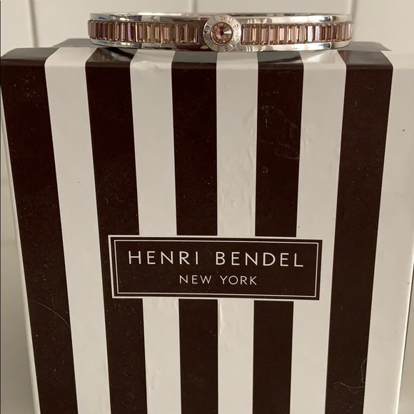 henri bendel Jewelry - Henri Bendel Rose Gold Swarovski crystal bracelet